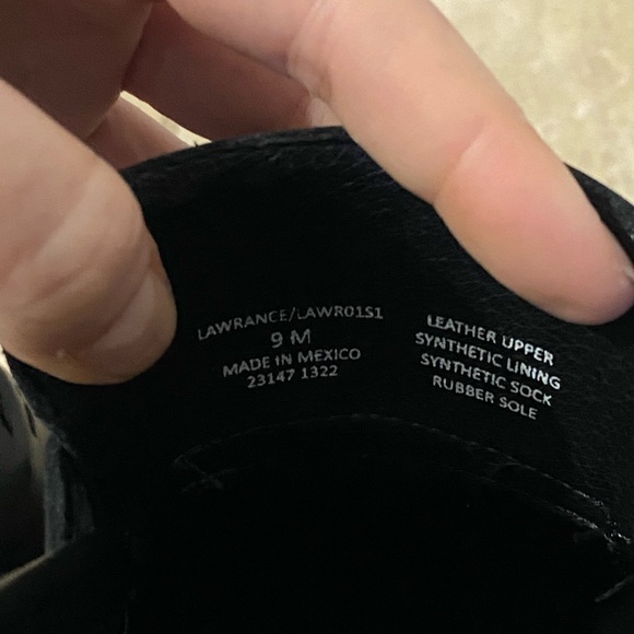 Steve Madden Loafers (LAWRENCE BLACK LEATHER) in Size 9 - Picture 8 of 10